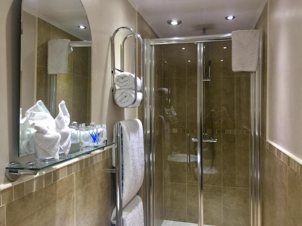 وايتهيفين The Corner House Bed & Breakfast المظهر الخارجي الصورة